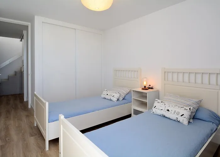 Willa Sunrise Private Pool By Pvl Puerto del Carmen (Lanzarote)